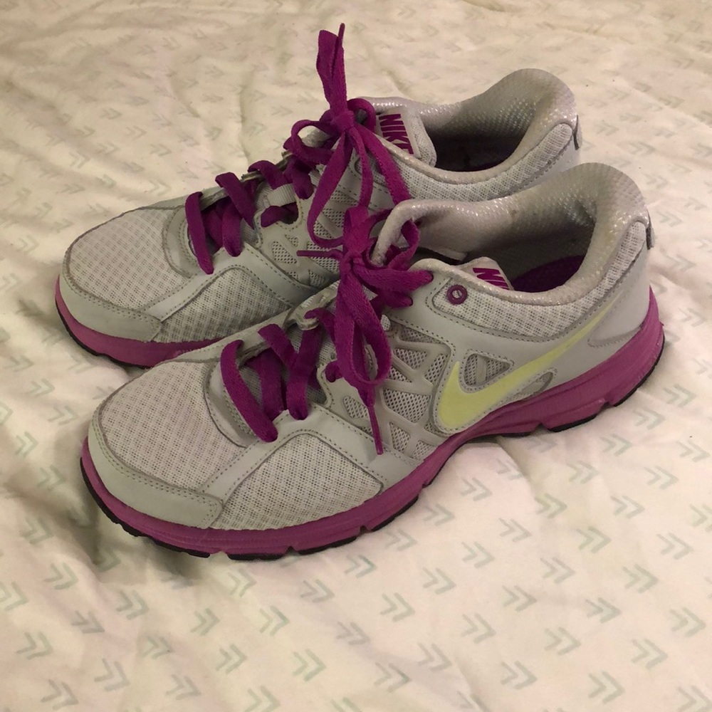 Nike Sneakers